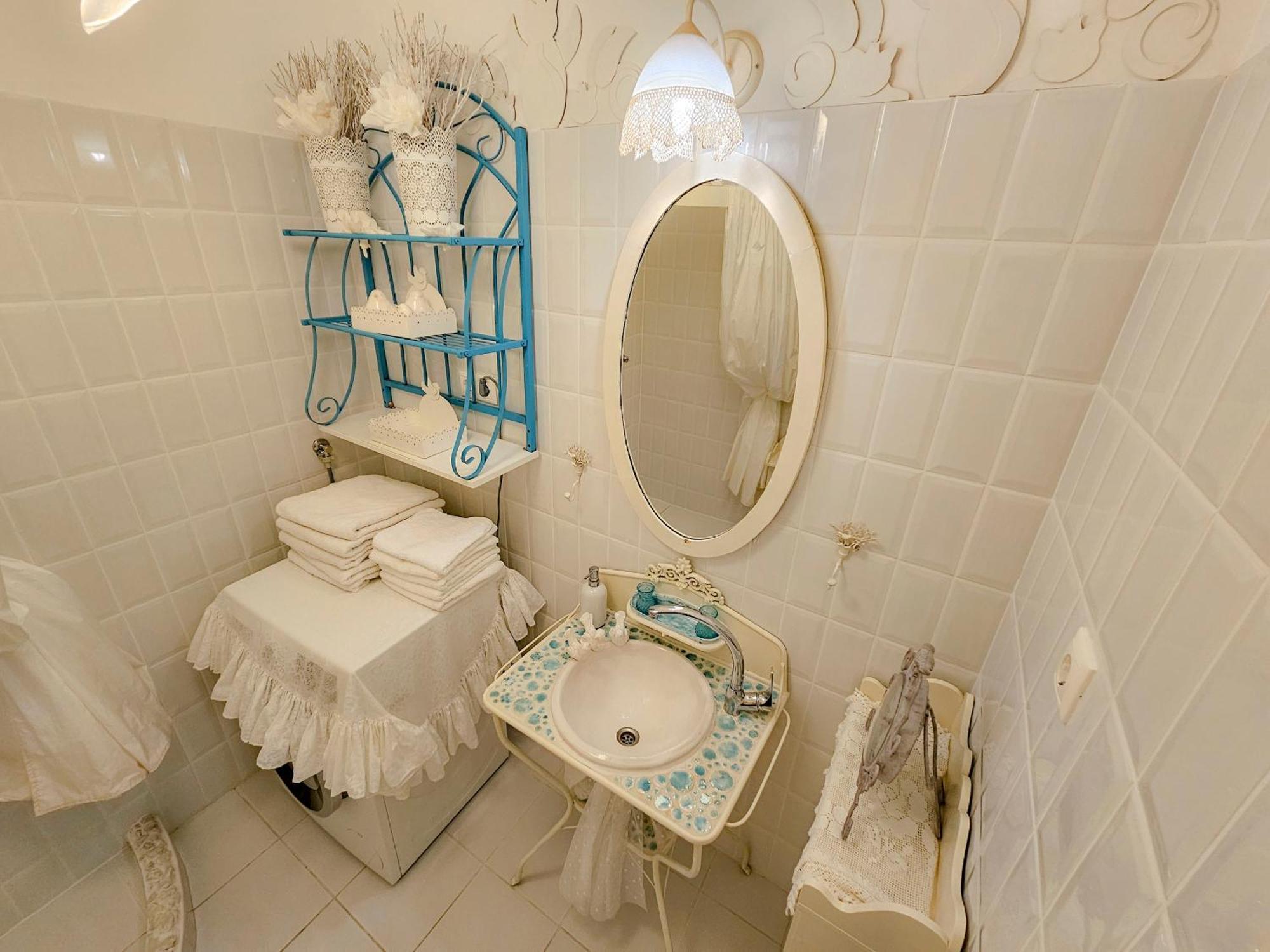 Feher Tulipan Apartman Hotel Debrecen Buitenkant foto